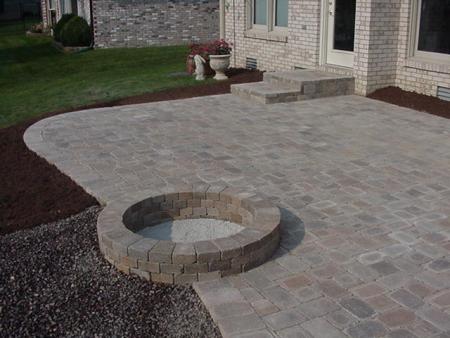 Hessit &#039;Bavarian Tumbled&#039; Paver Fire Pit